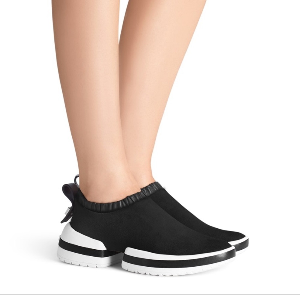 Stuart weitzman SW-612 sold out black sneaker